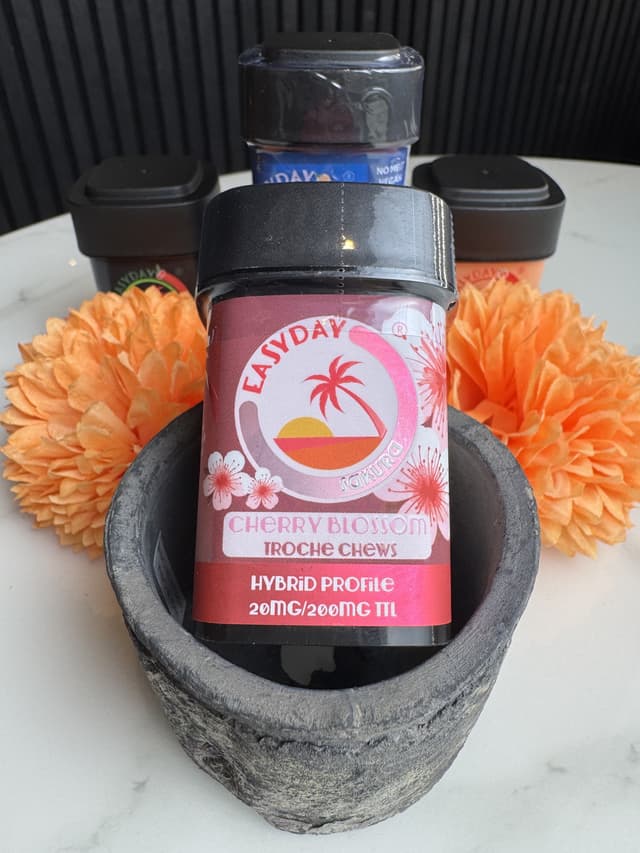 Sakura | Cherry Blossom Chews | 200mg THC | 10pk